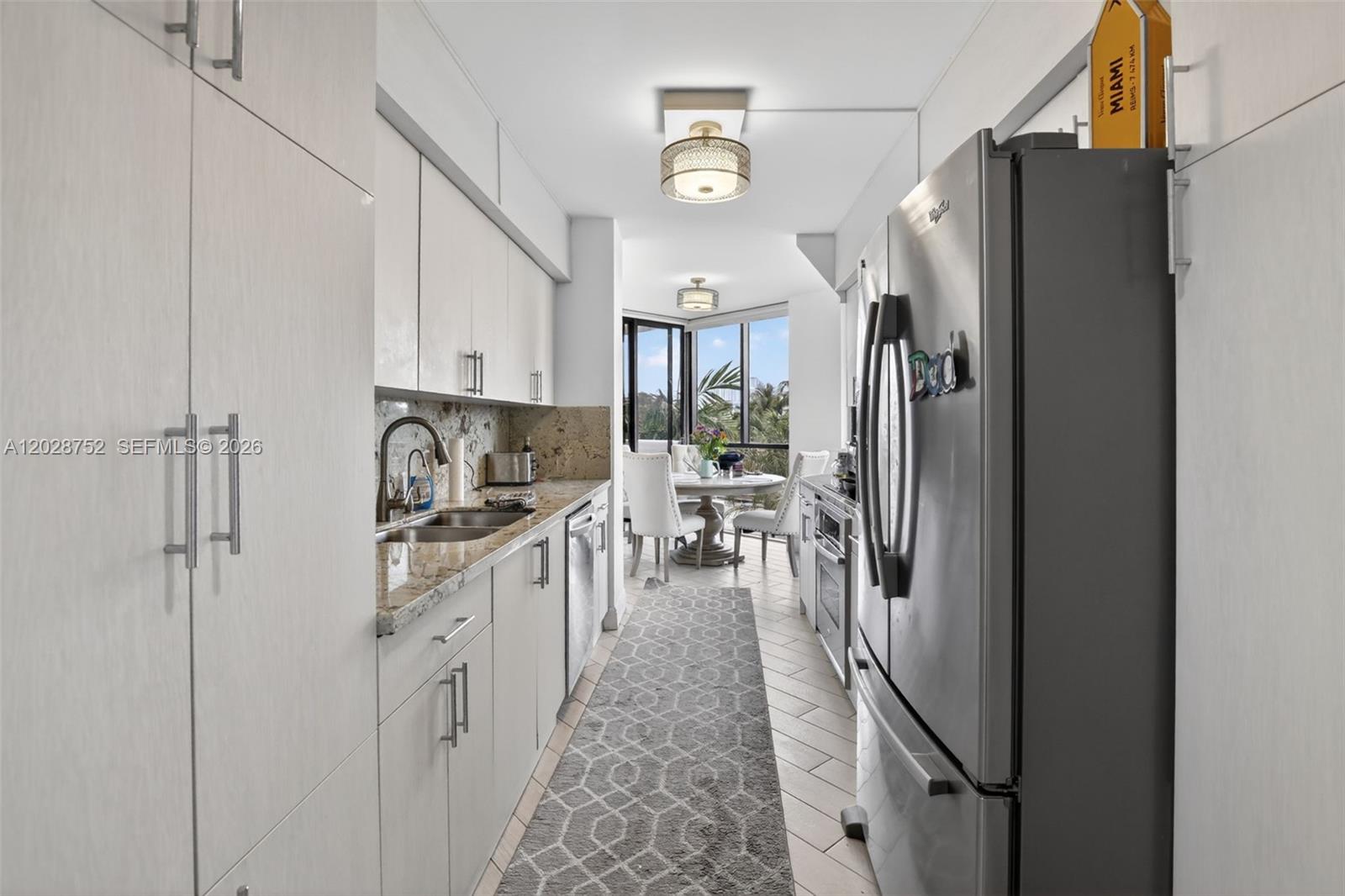 1000 ISL BLVD WILLIAMS IS - Residential