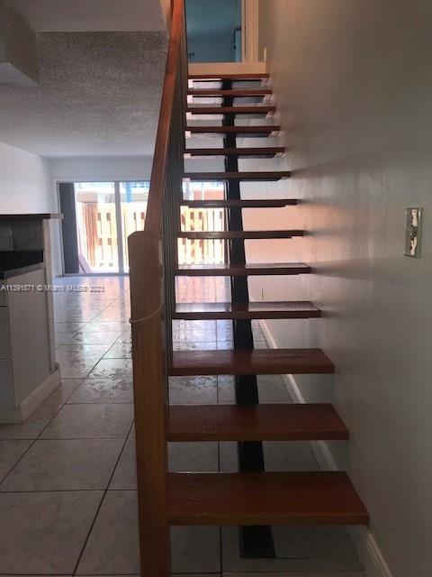 CORAL REEF TOWNHOUSES CON - Residential Lease