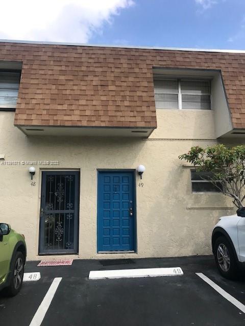 CORAL REEF TOWNHOUSES CON - Residential Lease