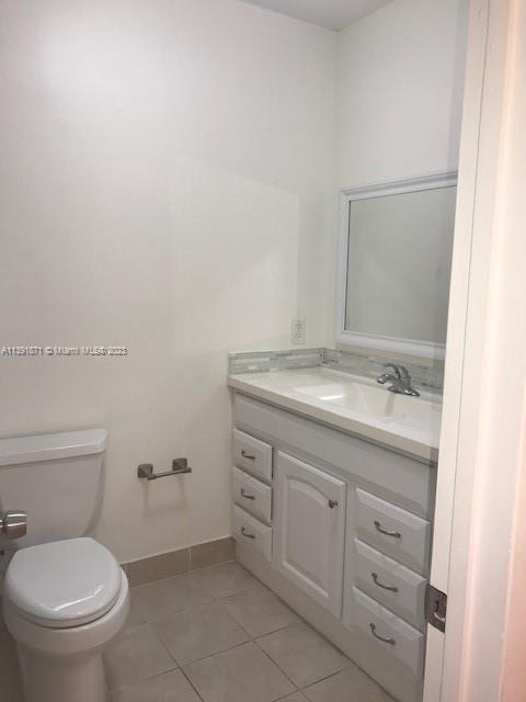 CORAL REEF TOWNHOUSES CON - Residential Lease