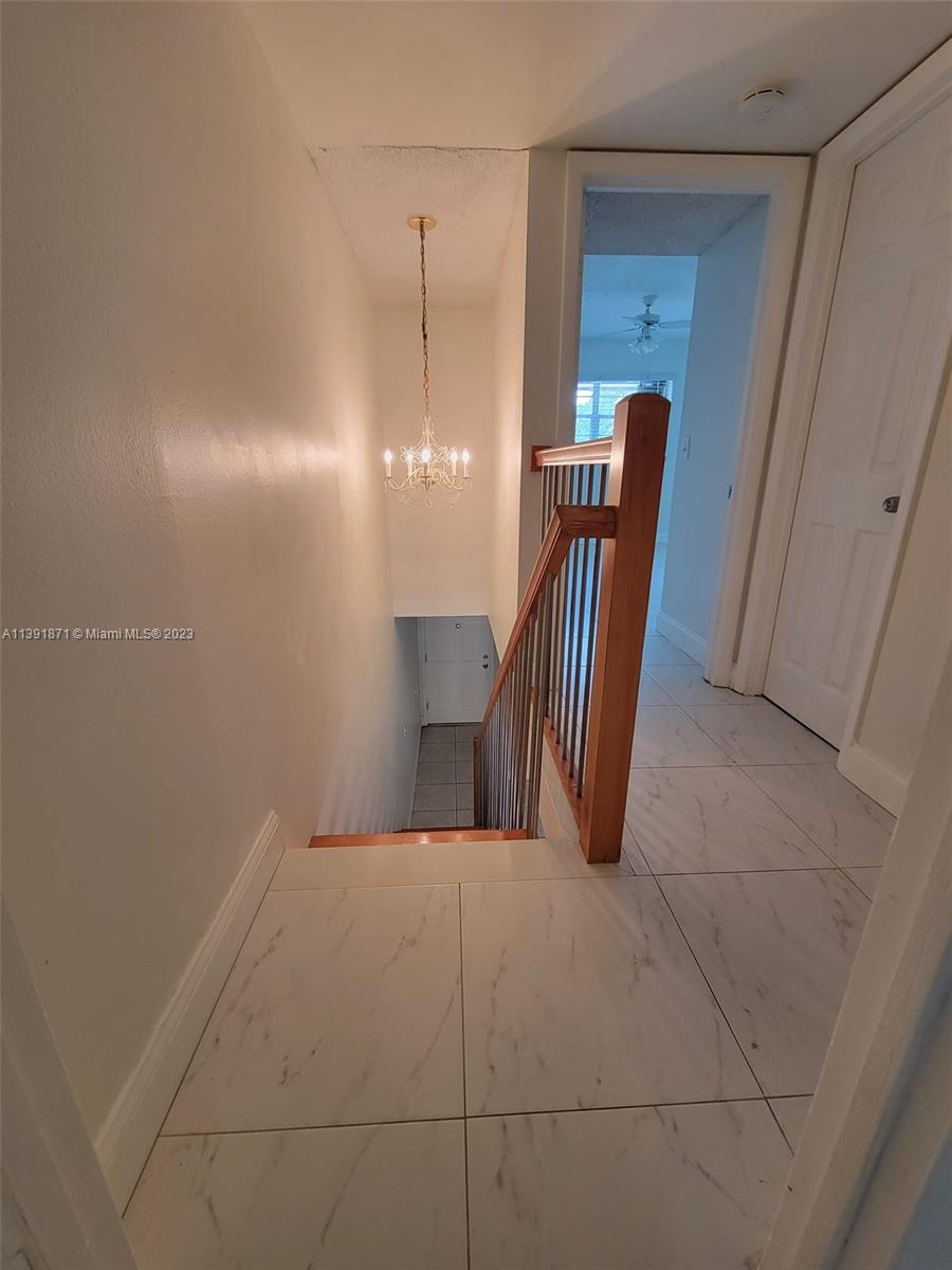 CORAL REEF TOWNHOUSES CON - Residential Lease