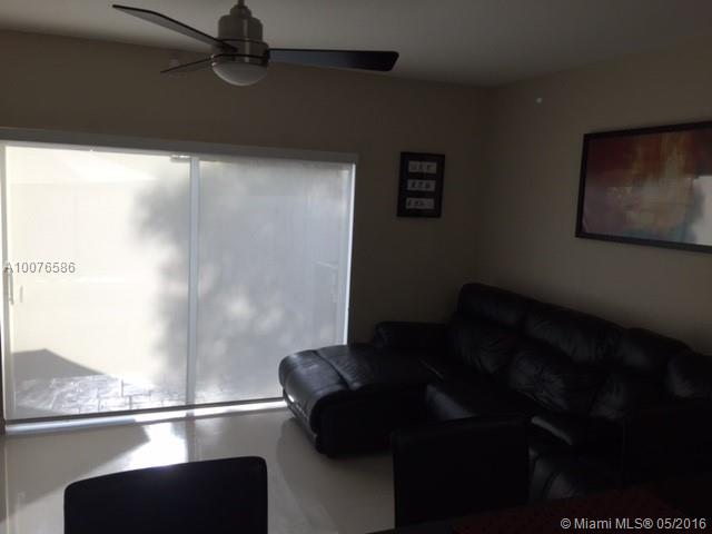 Emerald Lakes - Residential Lease