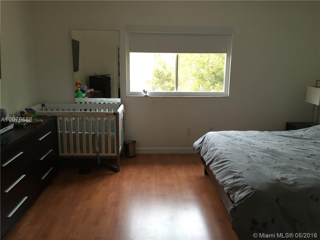 Emerald Lakes - Residential Lease