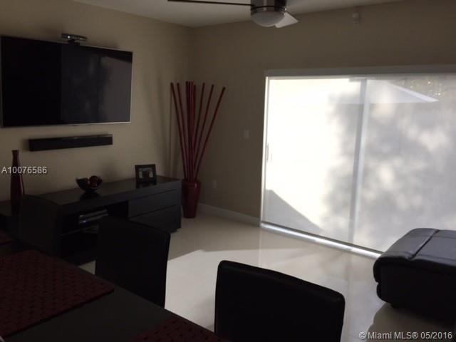 Emerald Lakes - Residential Lease