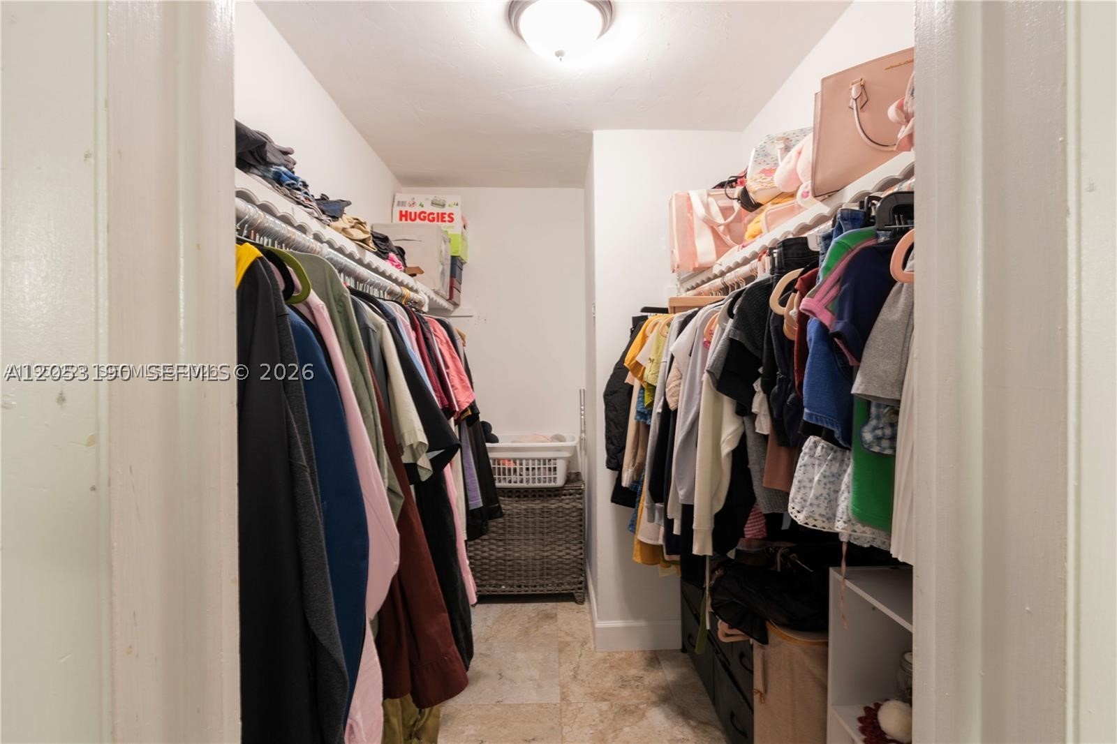 KINGSTON SQUARE CONDO - Residential Lease