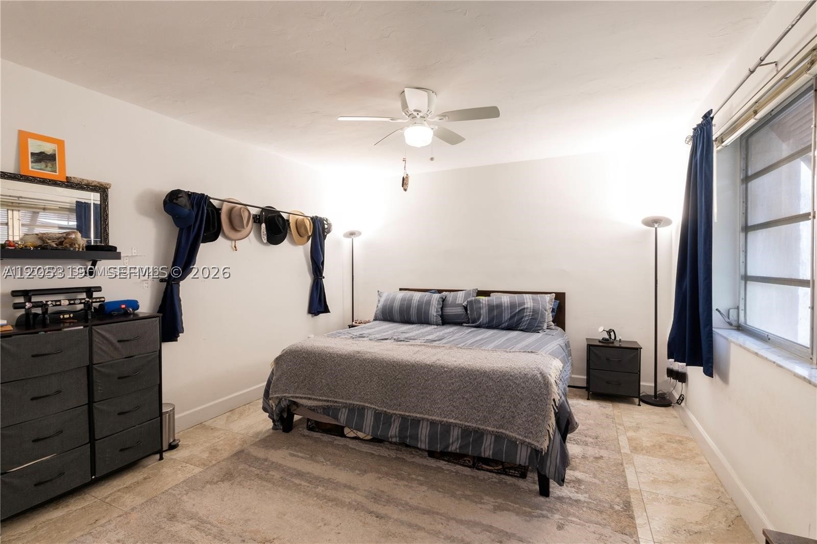 KINGSTON SQUARE CONDO - Residential Lease