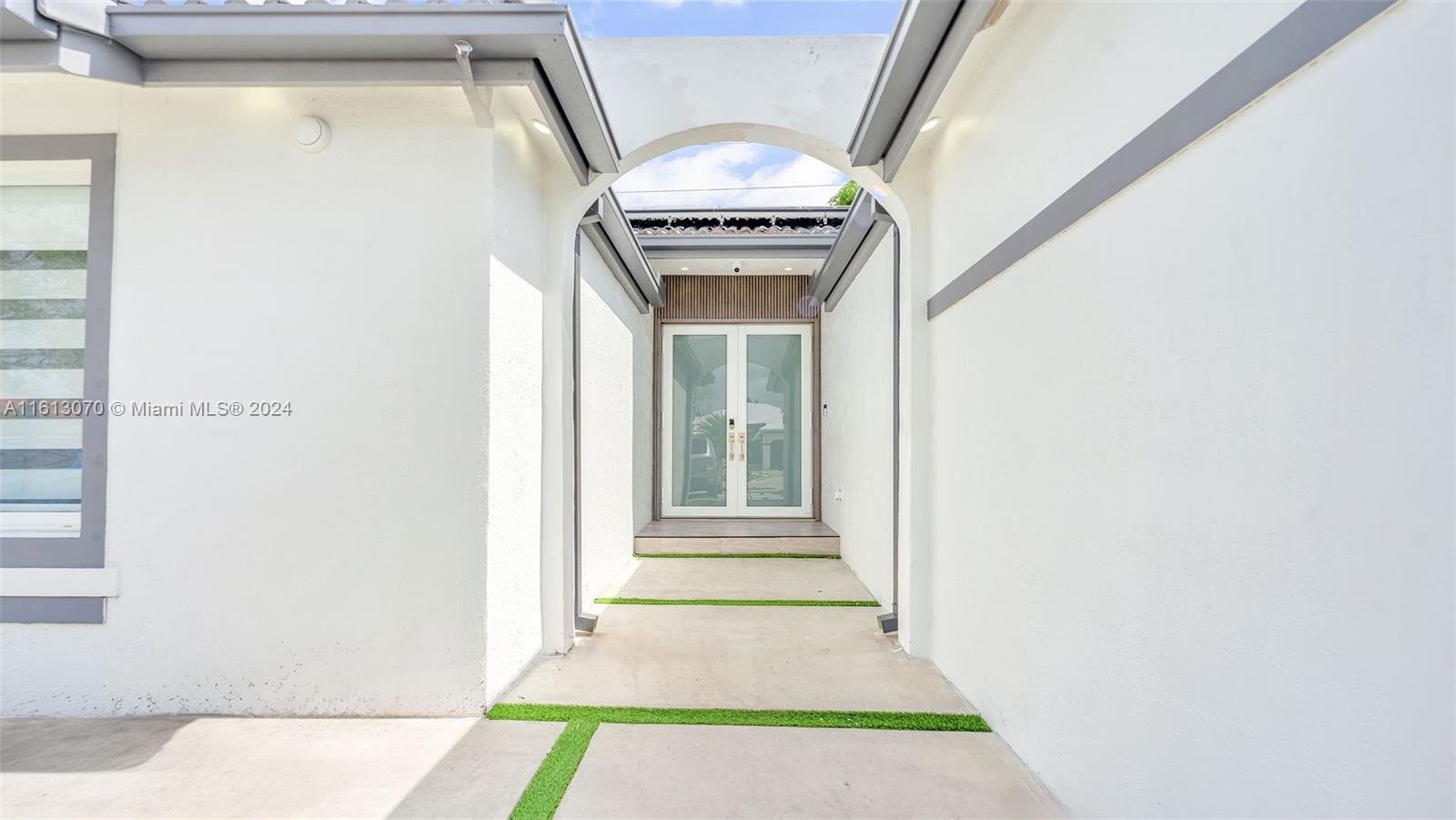LAGUNA PONDS SEC I - Residential