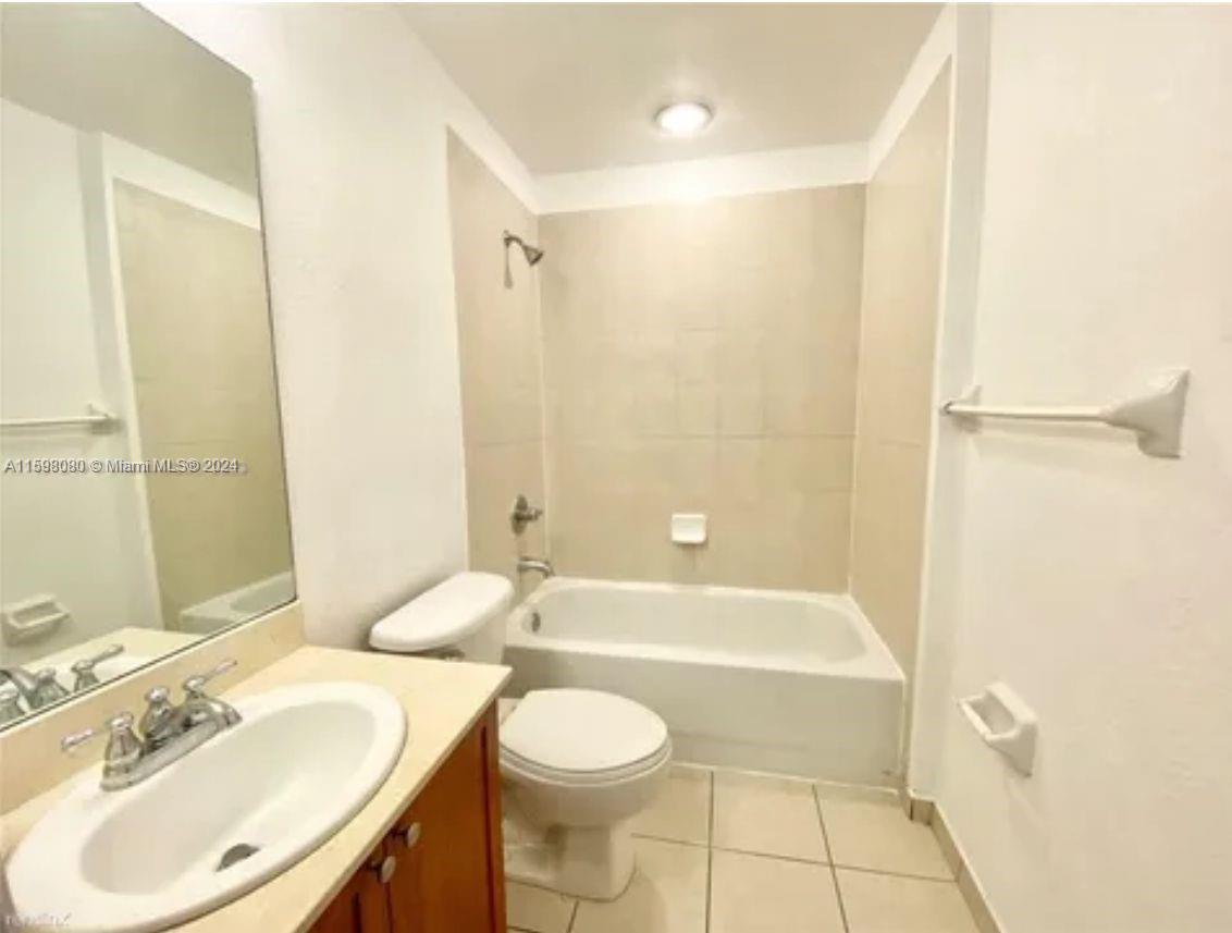 CORONADO AT DORAL II COND - Residential Lease