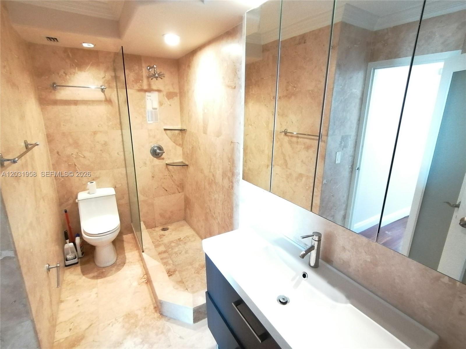 KEYSTONE TOWERS CONDO - Residential