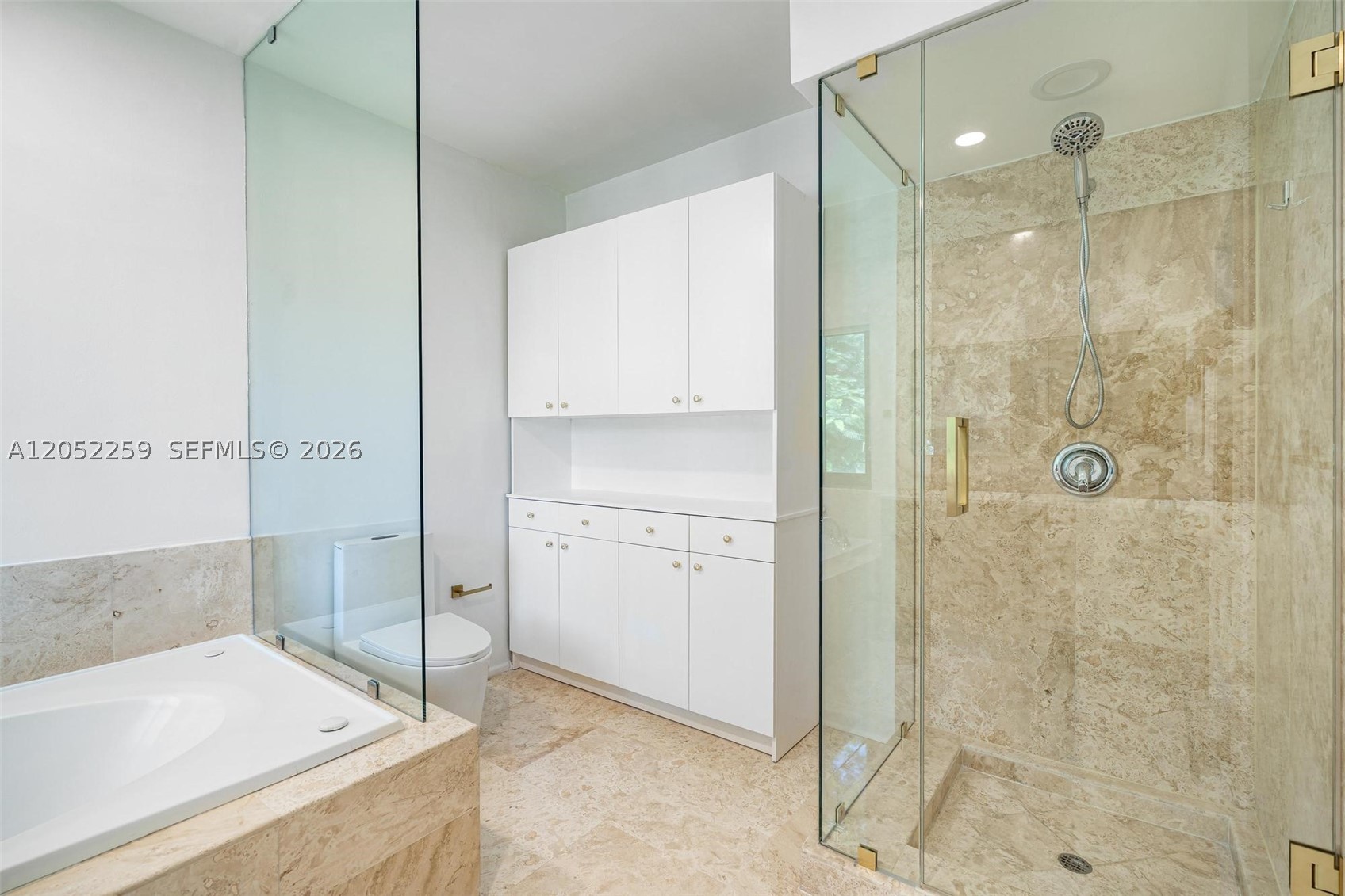 NORTH BAY ISLAND - Residential Lease