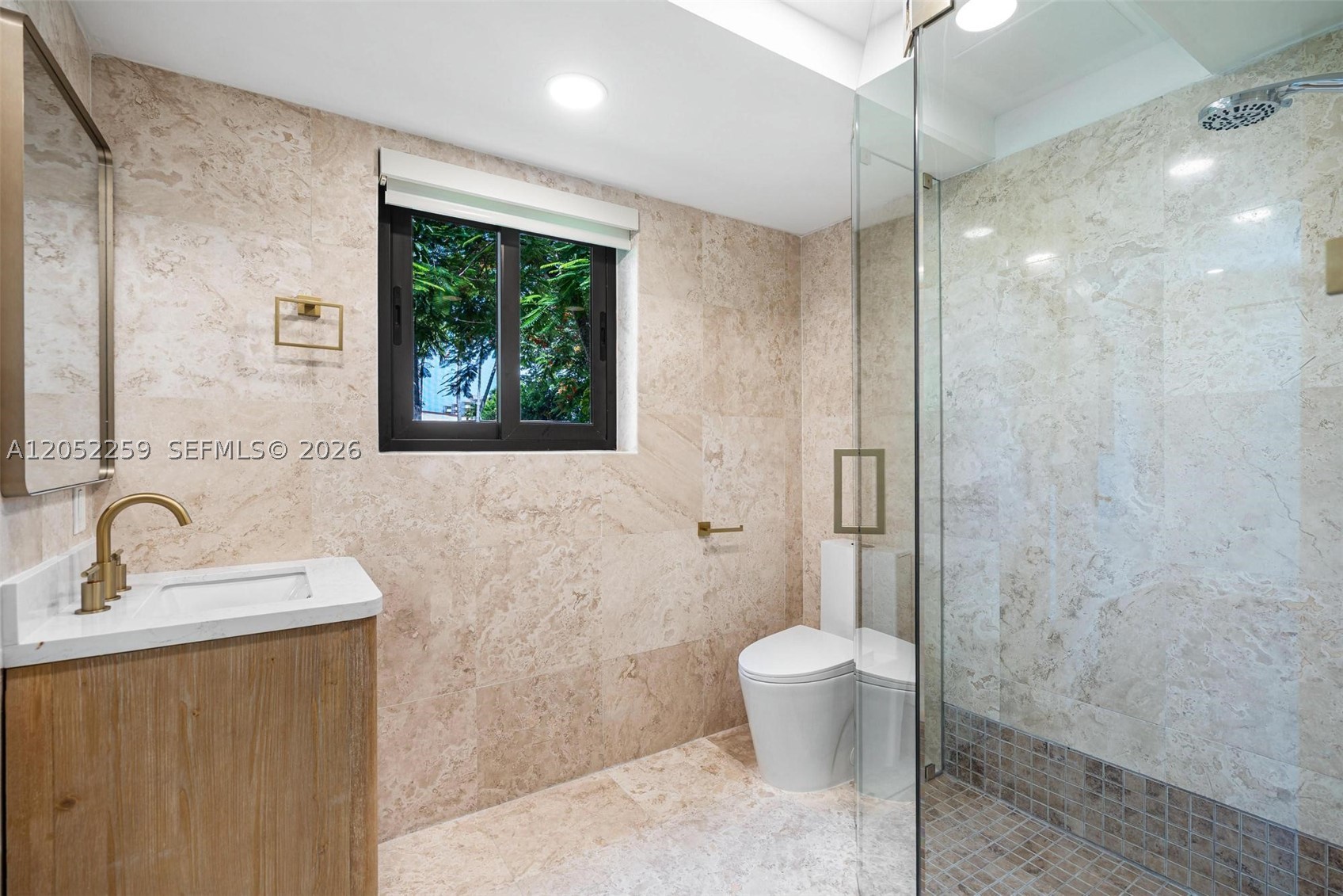 NORTH BAY ISLAND - Residential Lease