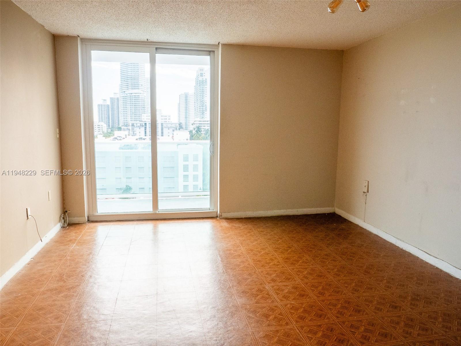 MIRADOR 1035 CONDO - Residential