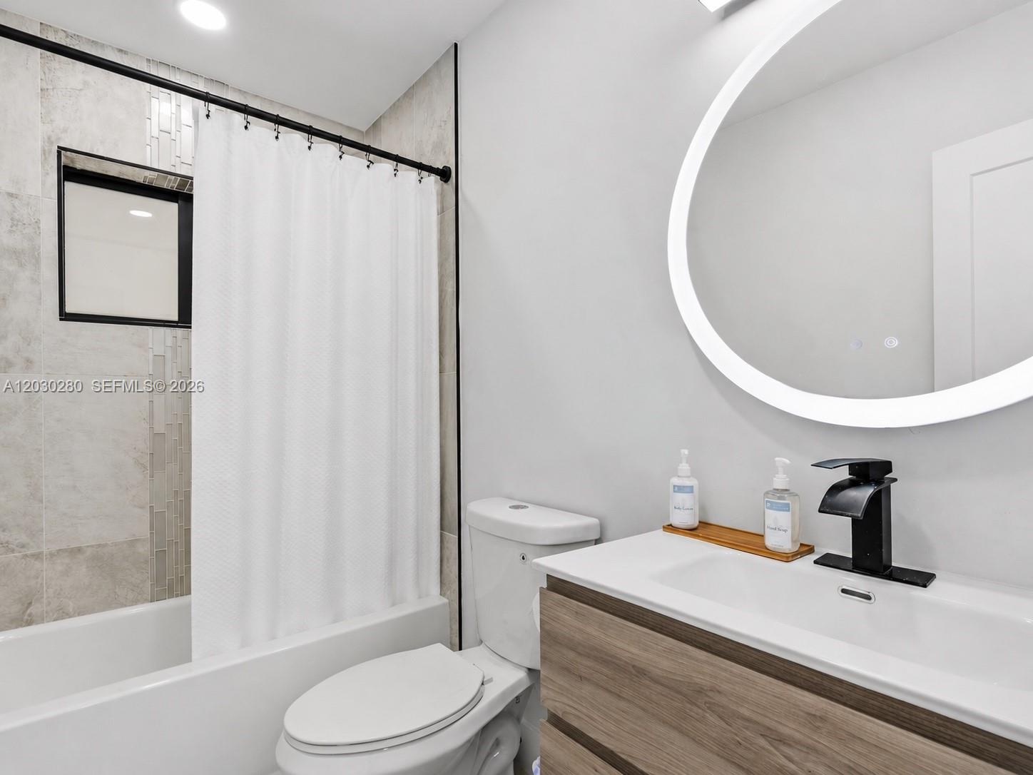 BOULEVARD ESTATES AMEN - Residential Lease