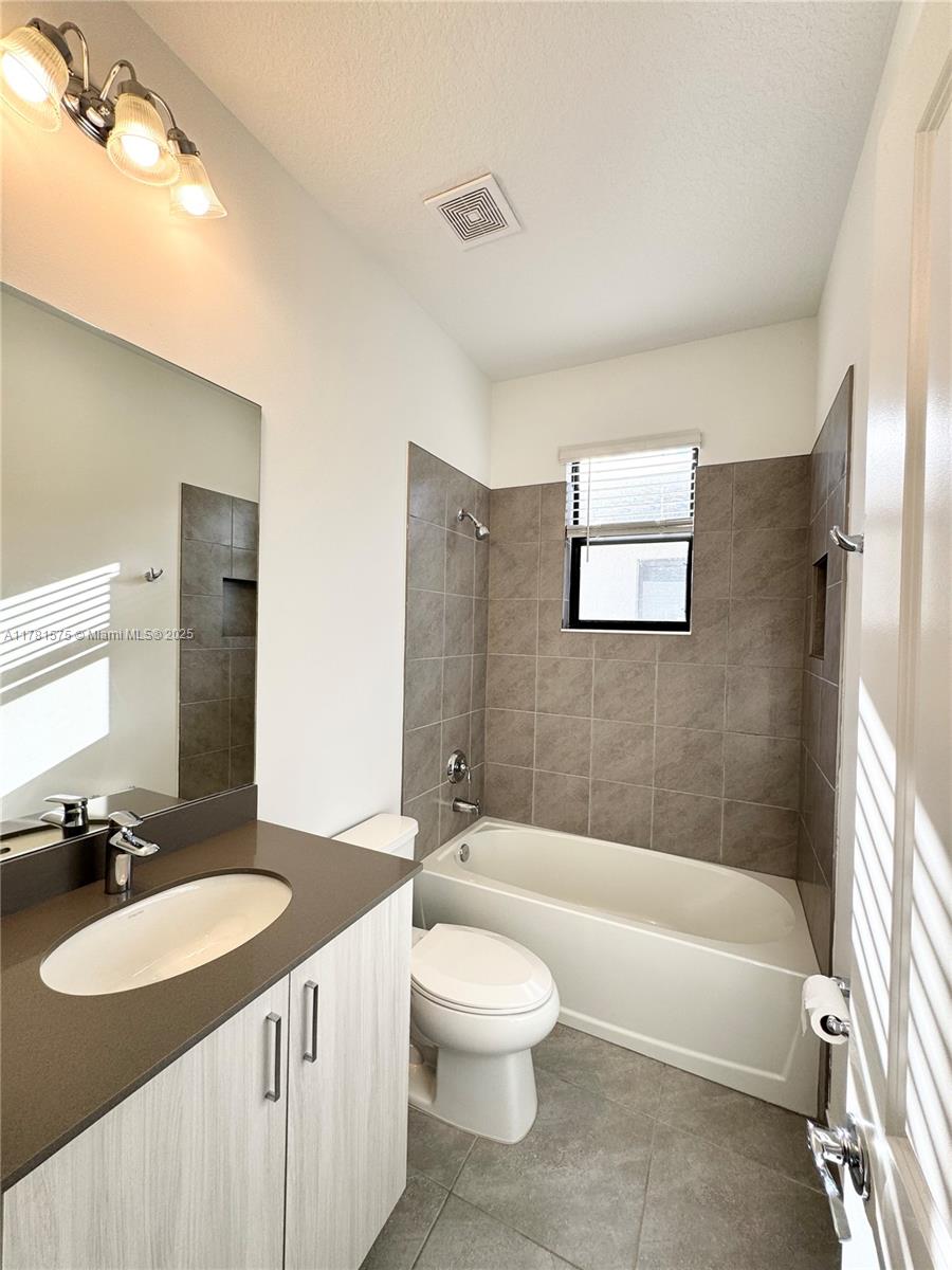 SILVERWOOD AT AVE MARIA - Residential