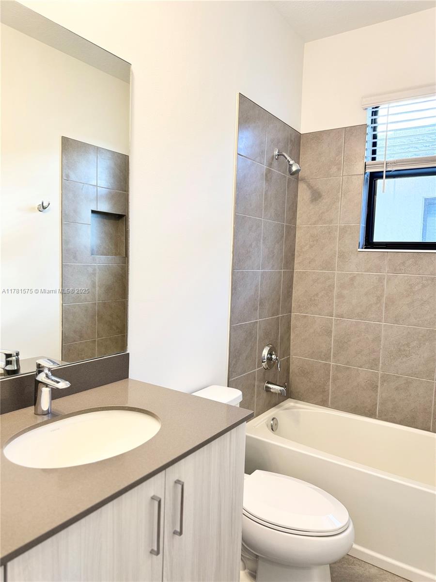 SILVERWOOD AT AVE MARIA - Residential