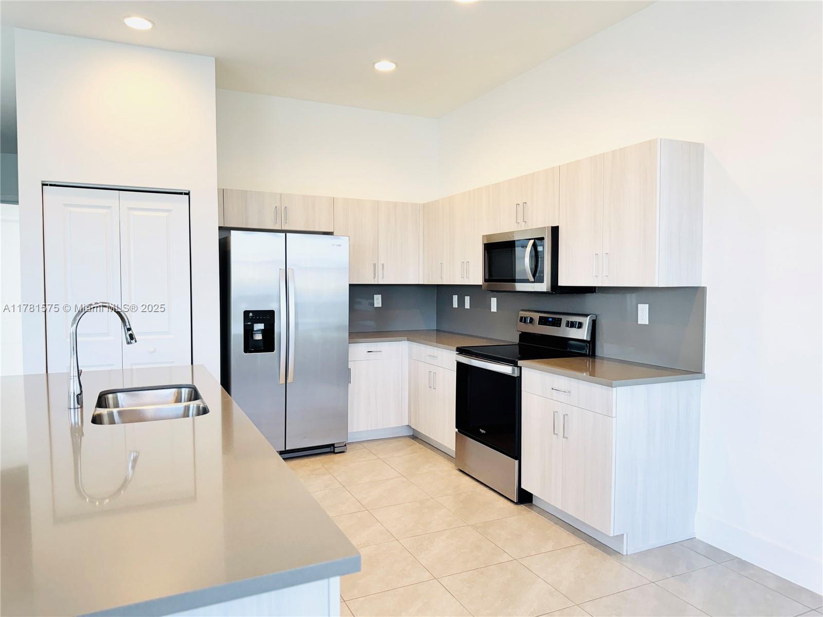 SILVERWOOD AT AVE MARIA - Residential