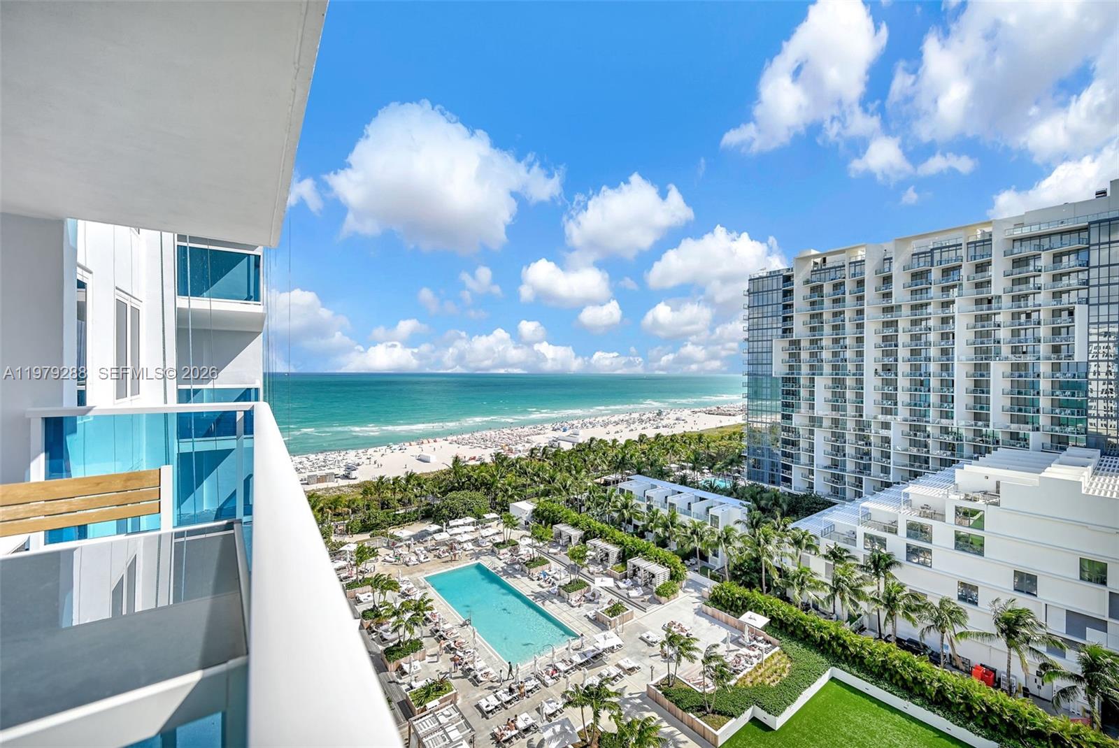RONEY PALACE CONDO - Residential