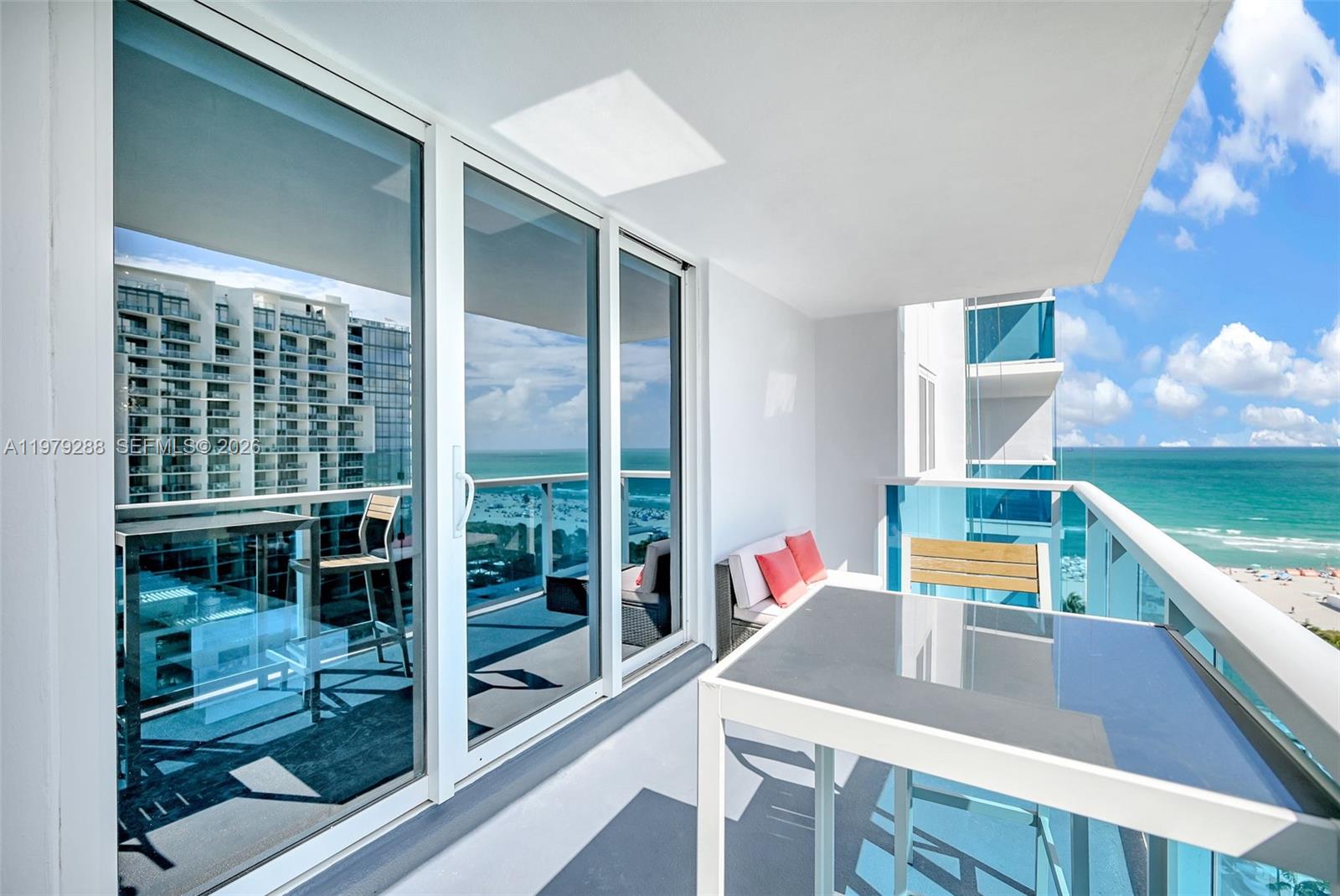 RONEY PALACE CONDO - Residential