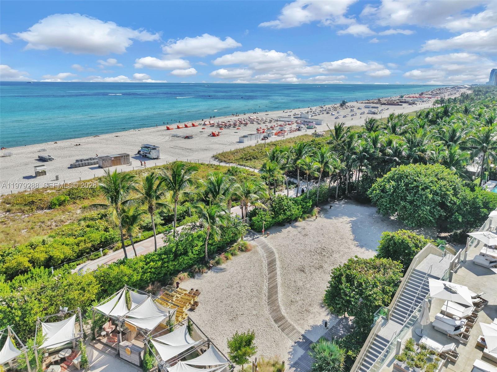 RONEY PALACE CONDO - Residential
