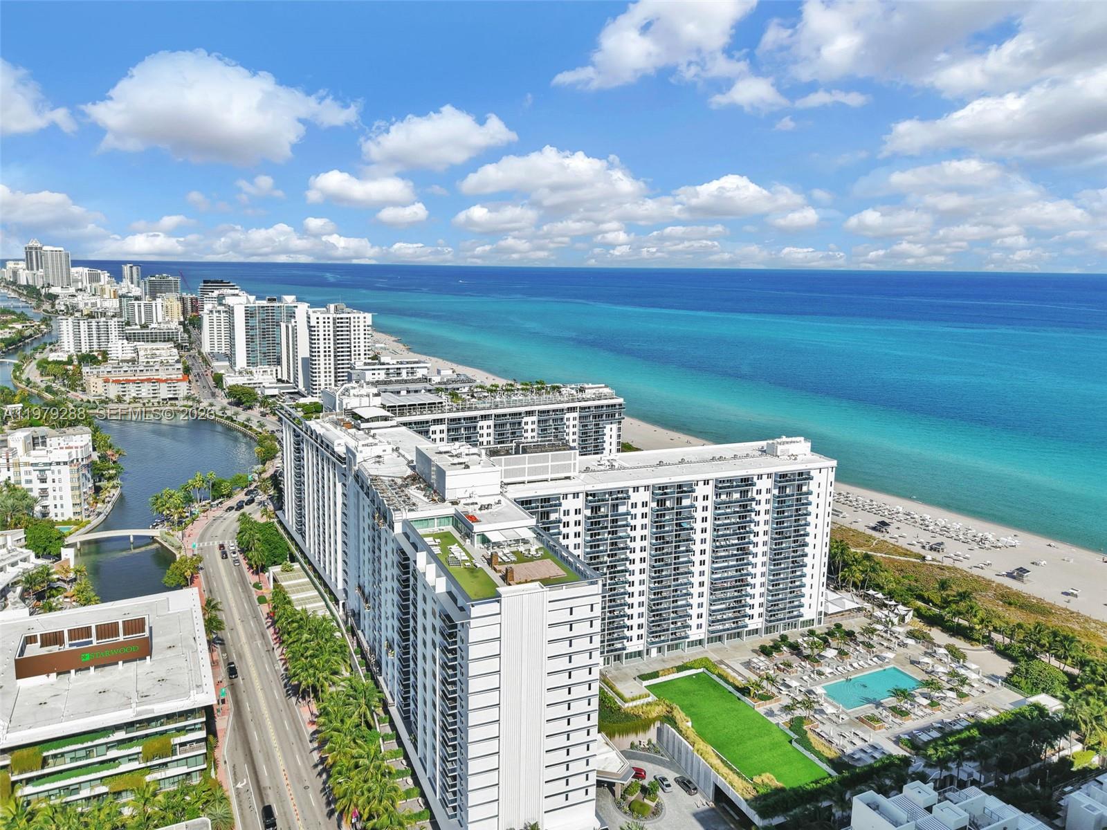 RONEY PALACE CONDO - Residential