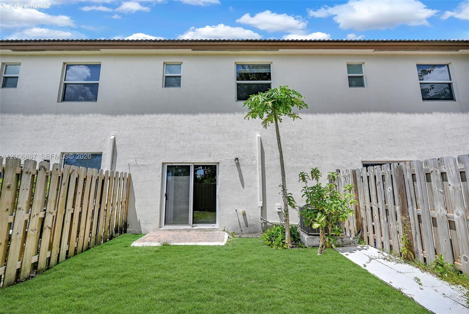 GOLF PARK SEC 1 - Residential