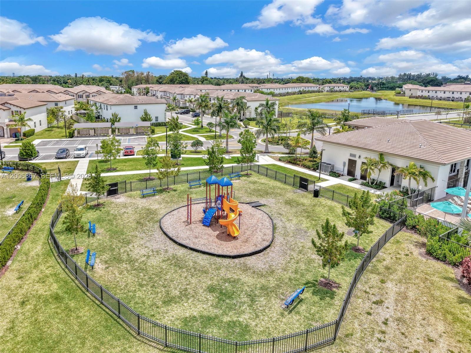 GOLF PARK SEC 1 - Residential