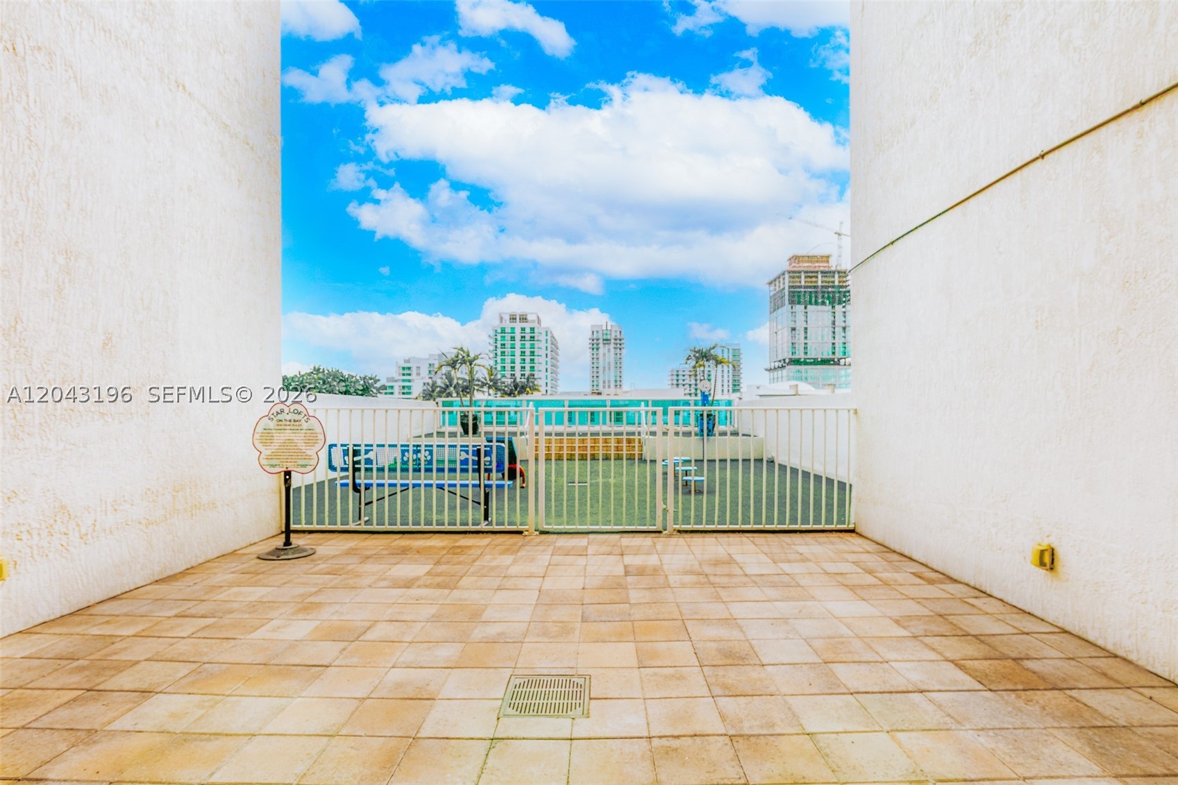 STAR LOFTS ON THE BAY - Residential Lease