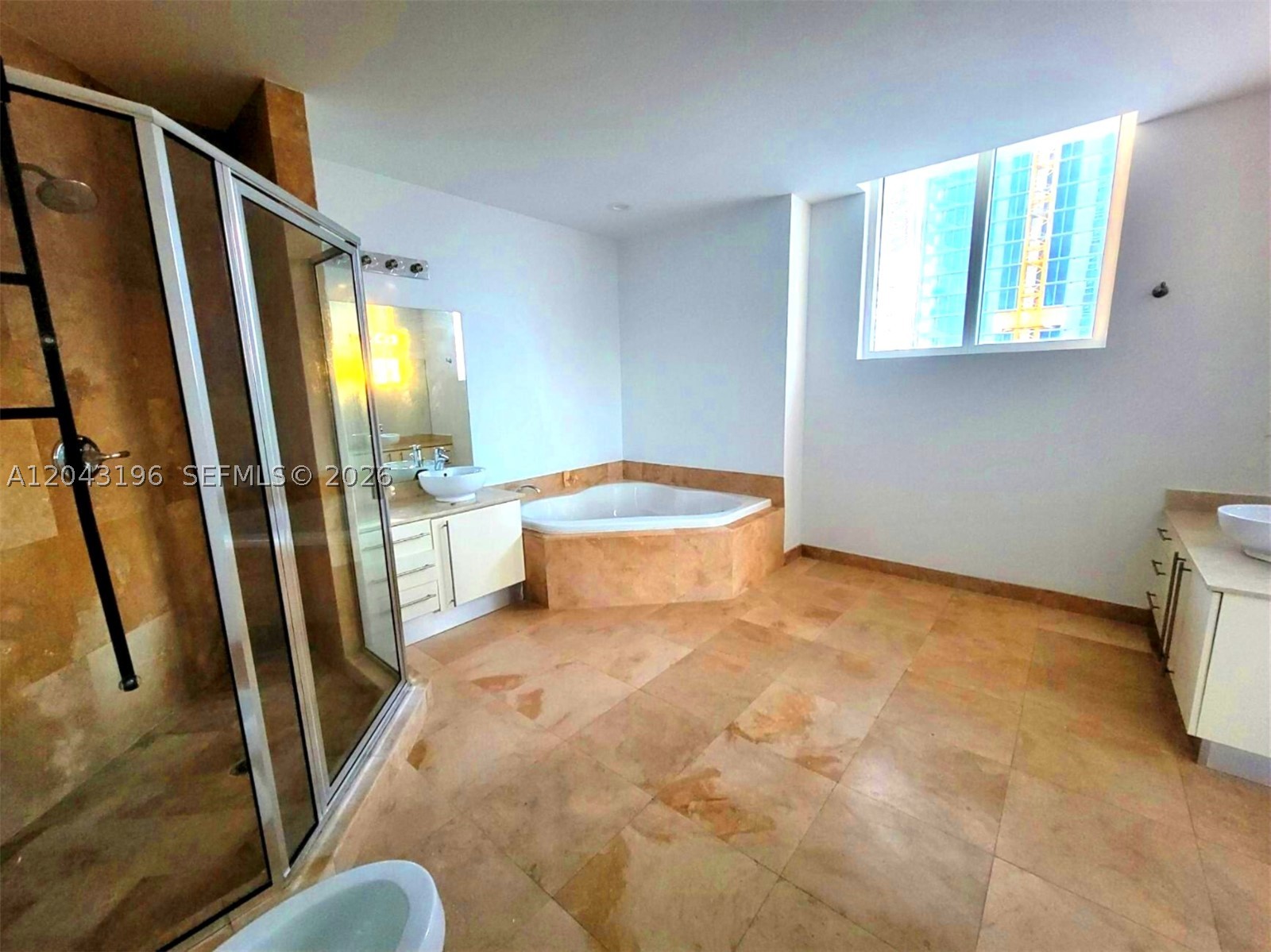 STAR LOFTS ON THE BAY - Residential Lease