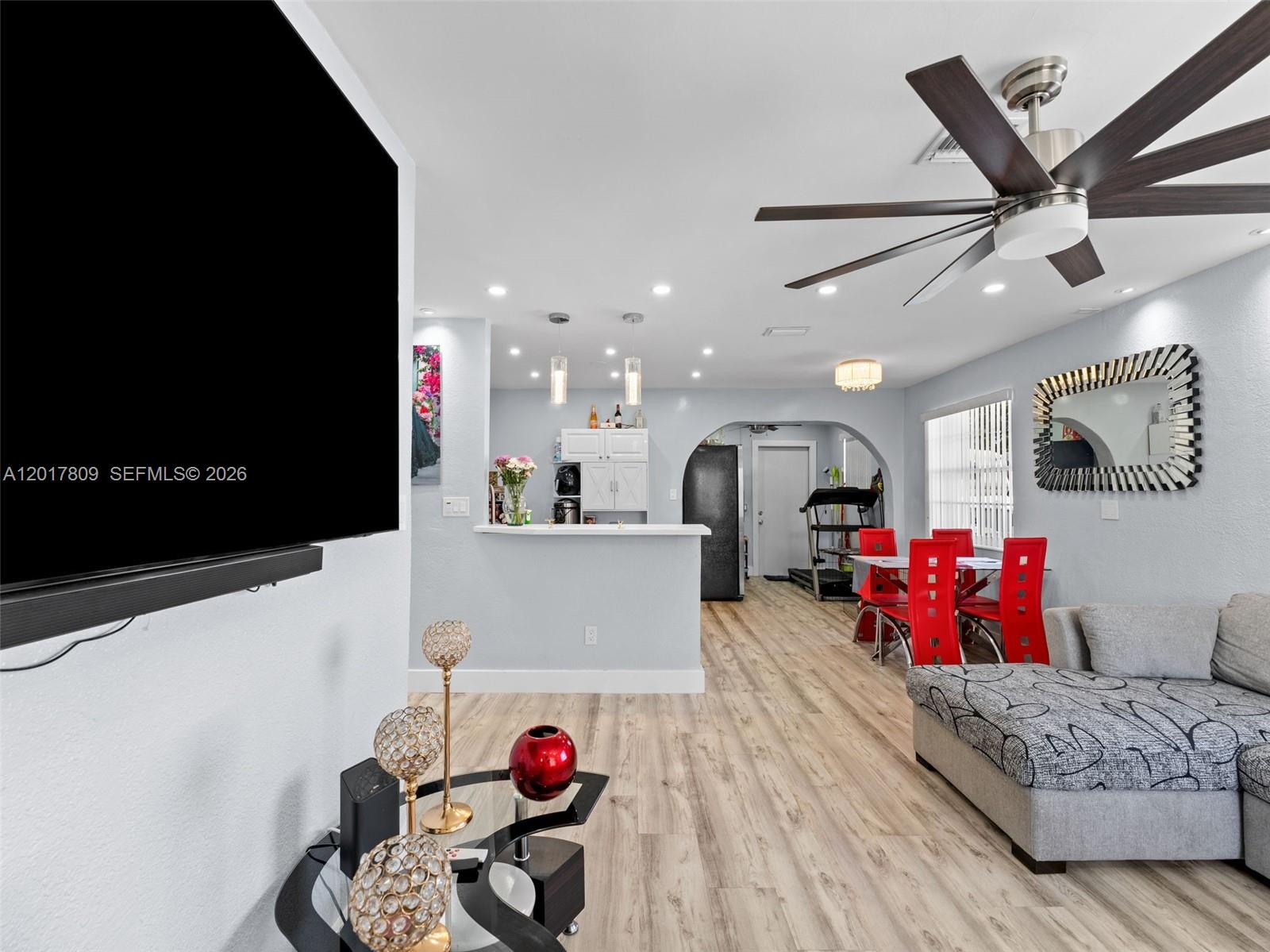 LINWOOD GARDENS NO 2 - Residential