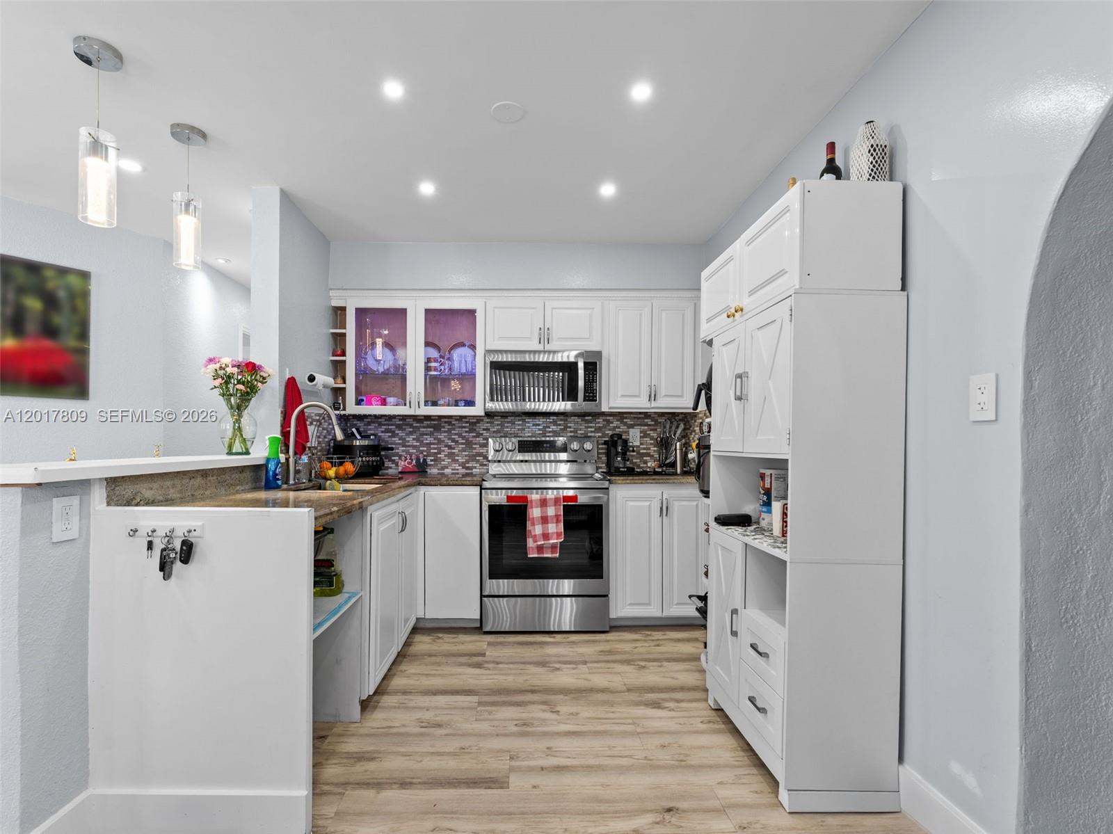 LINWOOD GARDENS NO 2 - Residential