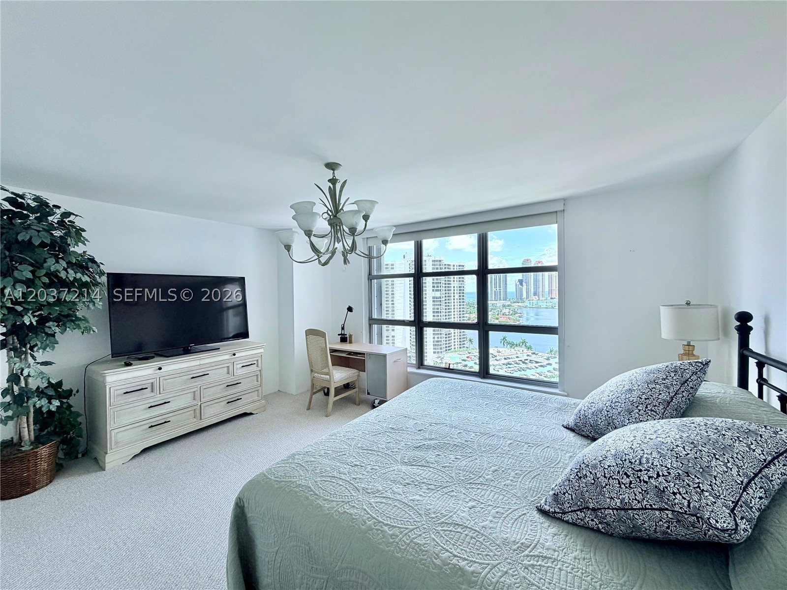 MYSTIC POINTE TOWER 400 C - Residential Lease