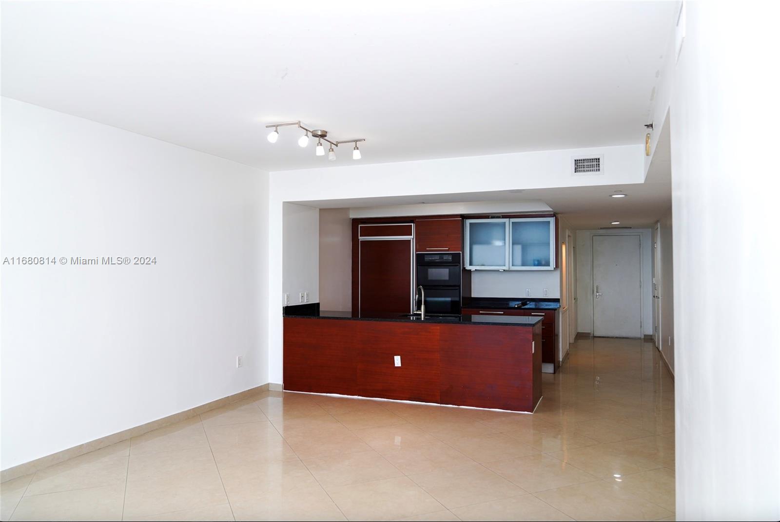 BEACH CLUB TWO CONDO - Residential