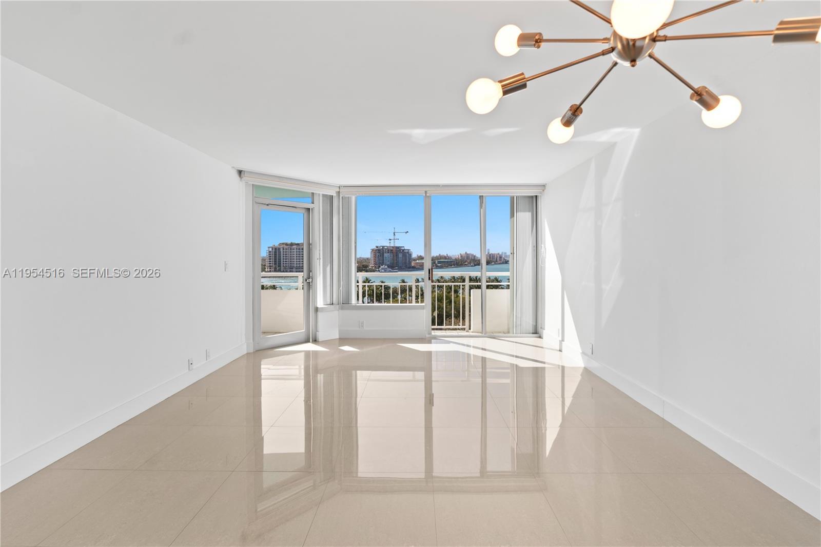 SOUTH POINTE TOWERS CONDO - Residential