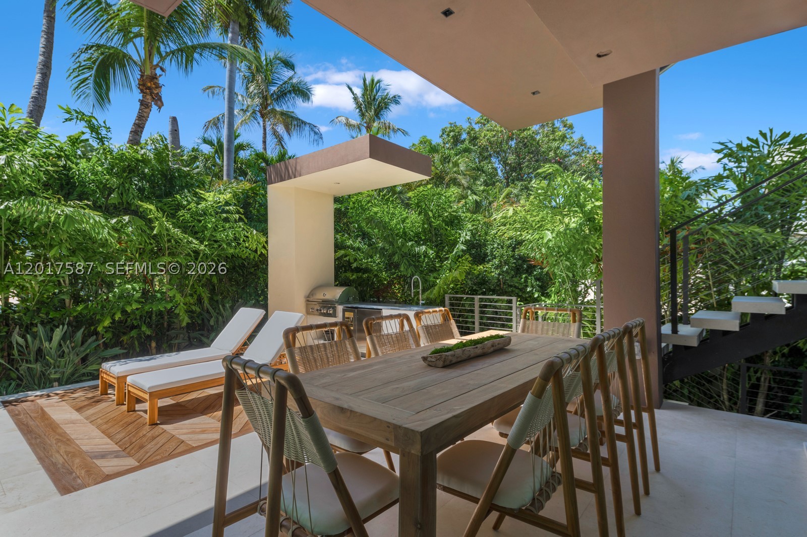 AMD PLAT OF SUNSET LAKE S - Residential