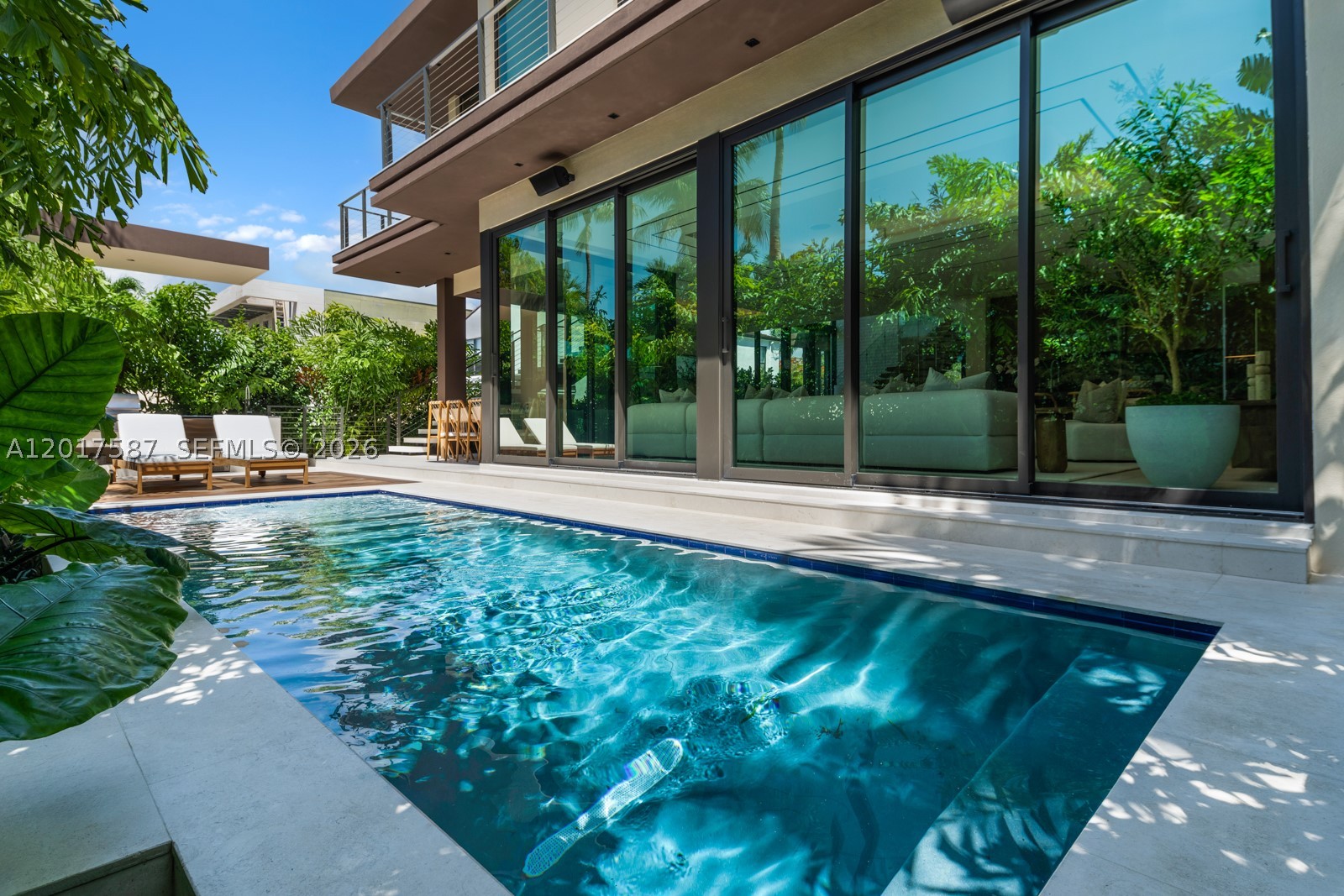 AMD PLAT OF SUNSET LAKE S - Residential