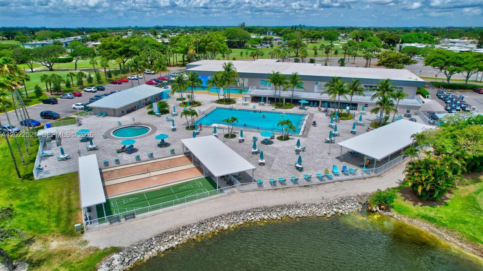 KINGS POINT BRITTANY COND - Residential