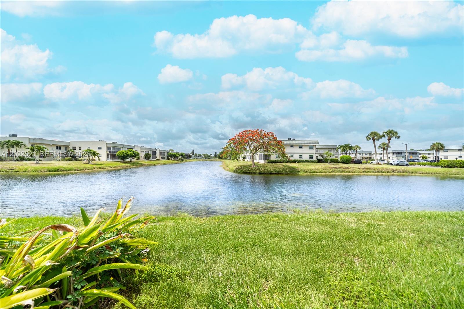 Corner water view beautifully updated, 2 bedroom, 2 full bathroom home, with laundry inside the unit, impact windows, located in Kings Point Golf & Country Club (55+ community). **MOTIVATED
SELLER** This turnkey unit has everything you need to feel right at home, just bring your suitcase! The renovated kitchen features quartz countertops. It is an ideal vacation home
or the perfect move in ready home. This community has so much to offer including Resort Style Amenities: 2 public golf courses for golfing enthusiasts: 1 18 hole Executive course
The facility offers an inclusive and friendly experience for all skill levels.The community also includes 3 Clubhouses, one is a fully renovated multimillion dollar main clubhouse,
Pickleball, Tennis, Clubs, 8 pools (2 indoor), 2 fitness centers, 1200+ seat theater.