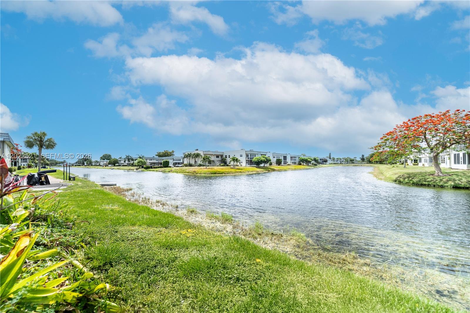 KINGS POINT BRITTANY COND - Residential