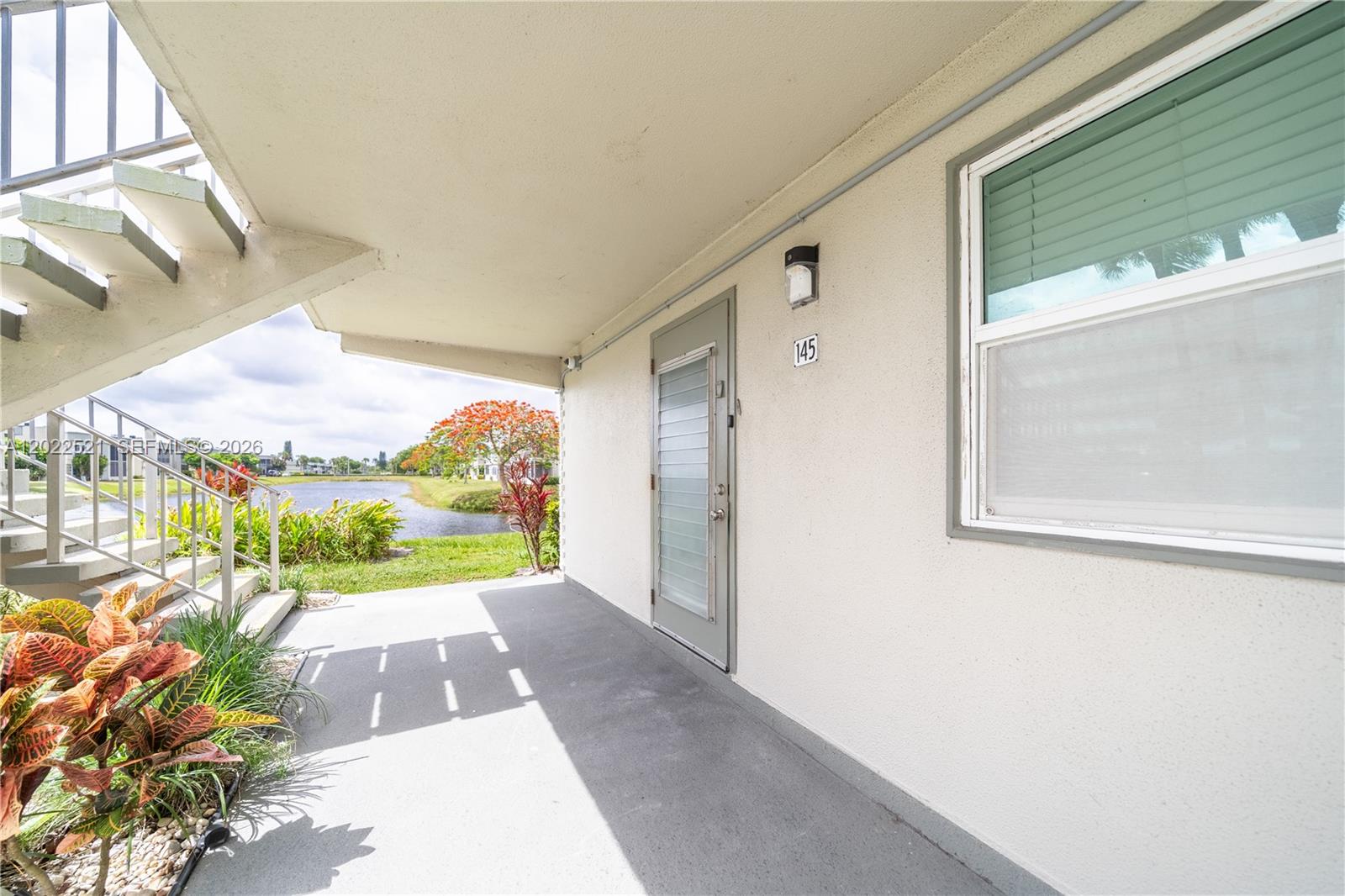 KINGS POINT BRITTANY COND - Residential