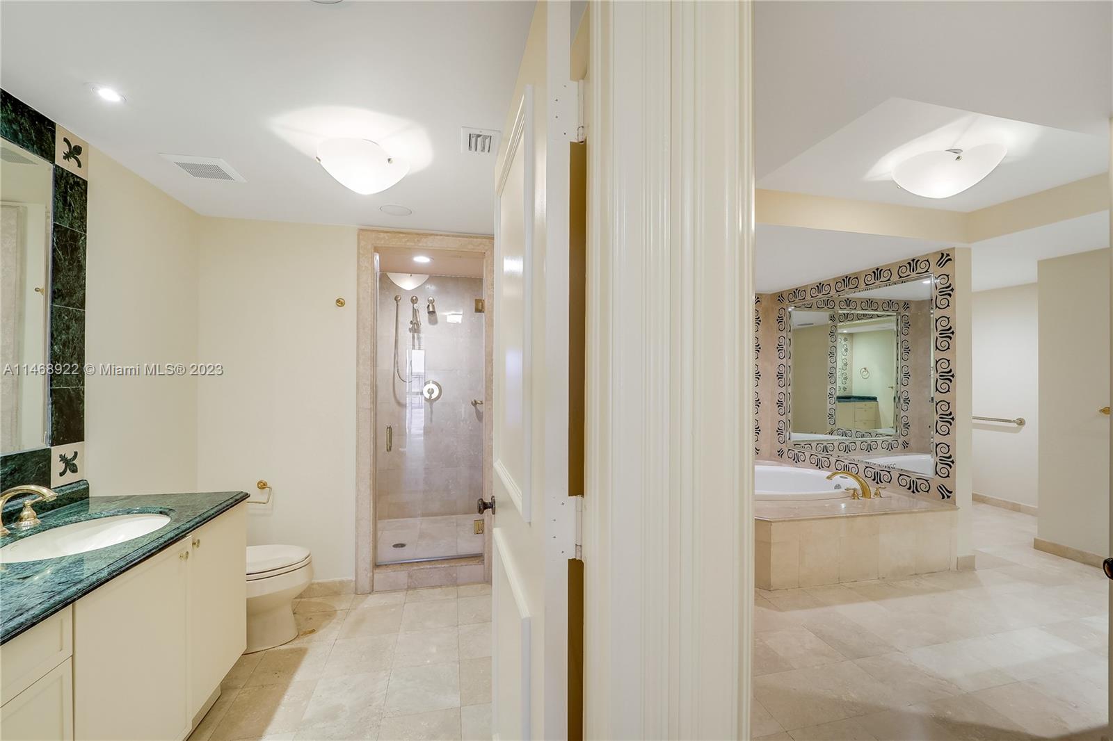 GRAND BAY TOWER CONDO - Residential Lease