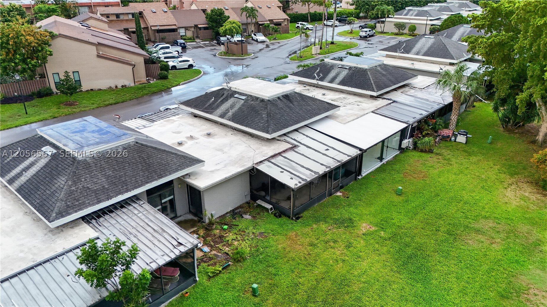 ARROWHEAD COUNTRY CLUB VI - Residential