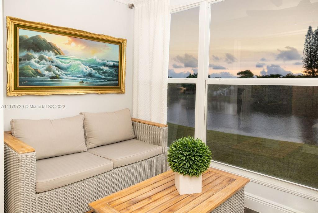 SUNRISE LAKES 77 CONDO - Residential
