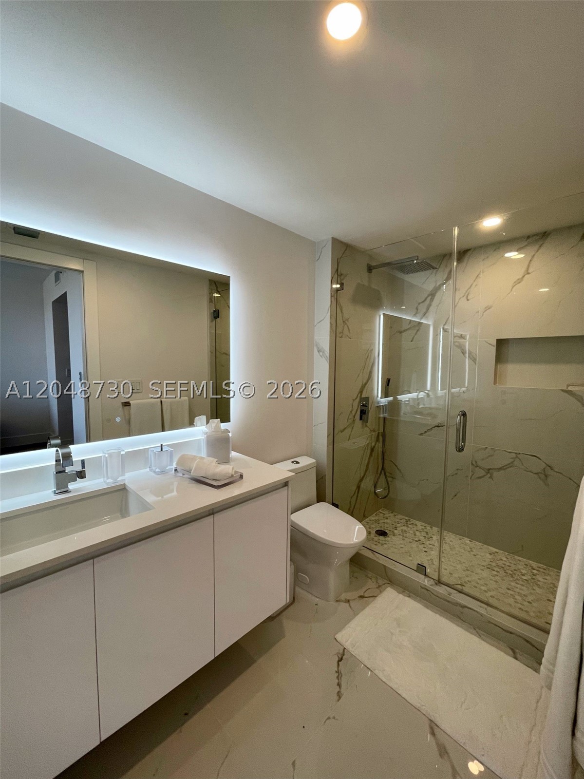 GRAND BAY RESIDENCES CONDO - Residential Lease