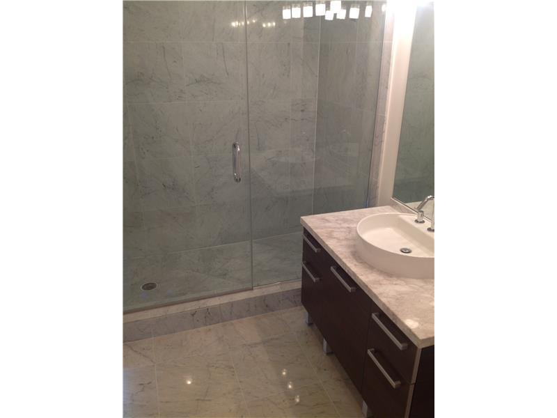 Vizcayne North - Residential Lease