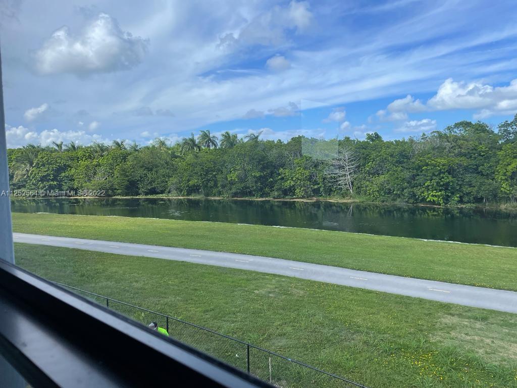 CRYSTAL CAY - Residential Lease