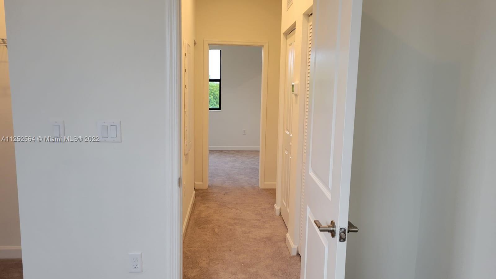 CRYSTAL CAY - Residential Lease