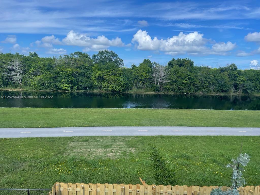 CRYSTAL CAY - Residential Lease