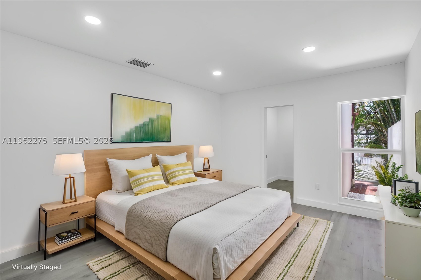 MIAMI LAKES GOLF COURSE V - Residential