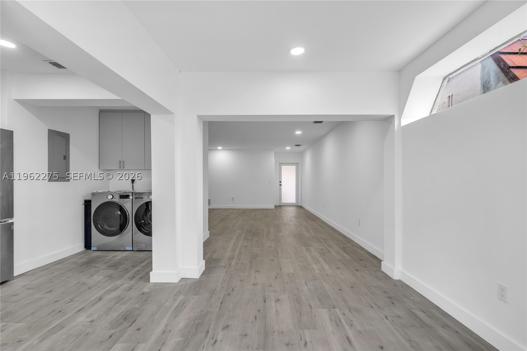 MIAMI LAKES GOLF COURSE V - Residential