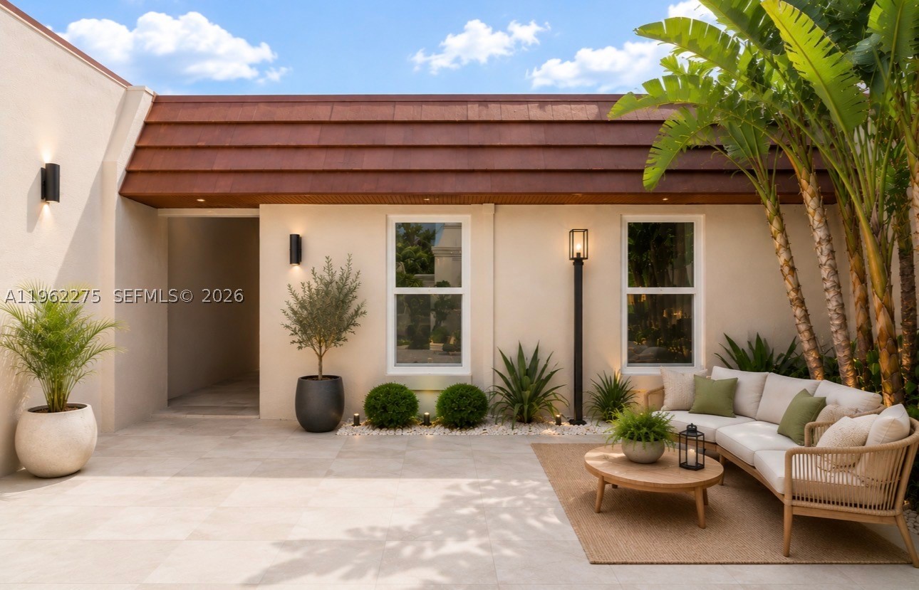 MIAMI LAKES GOLF COURSE V - Residential